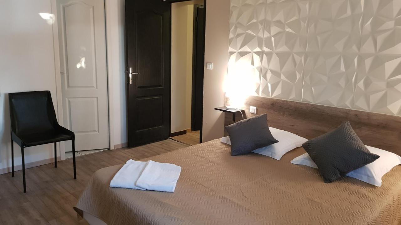 Hotel Les Lodges D'Оза Экстерьер фото